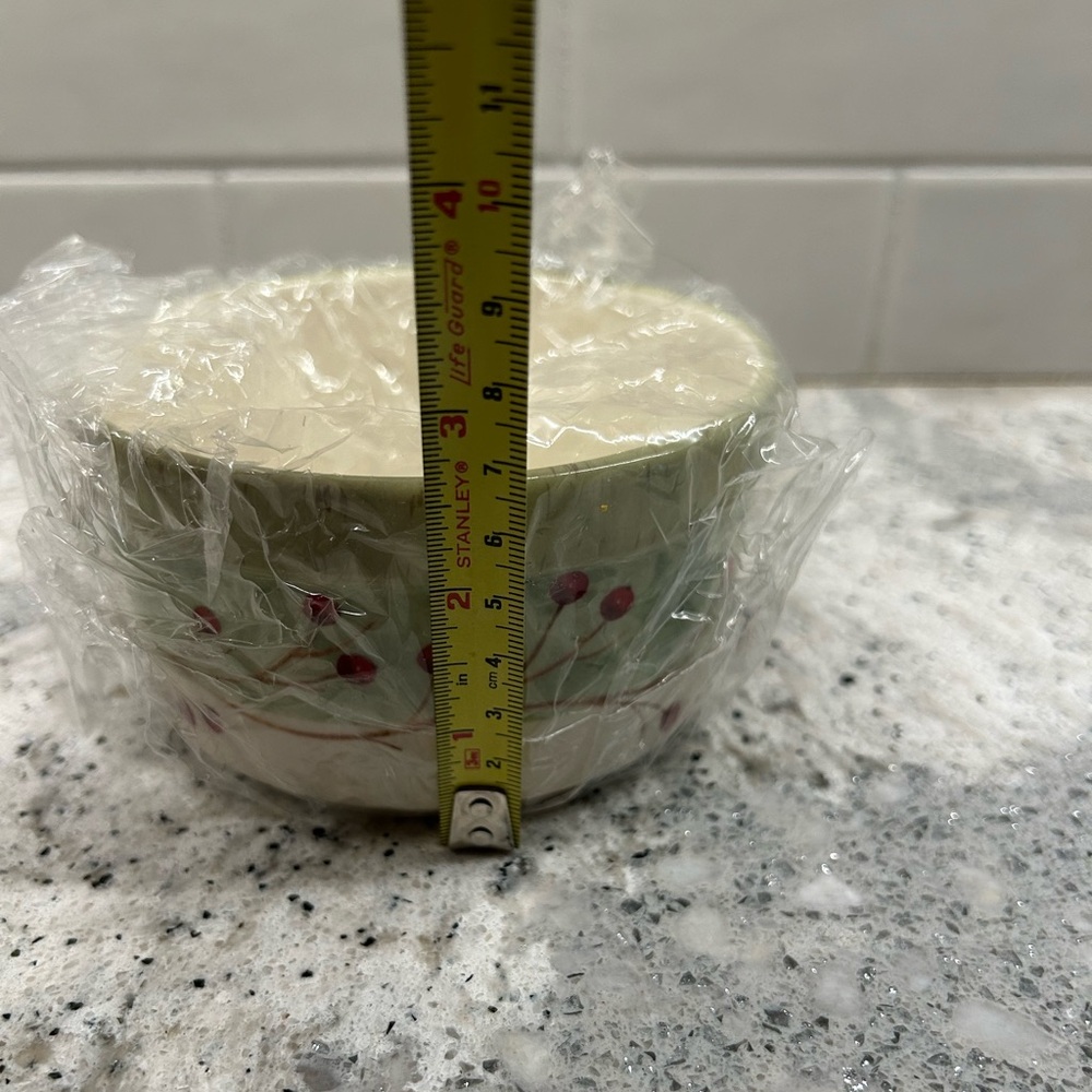 Lenox Holiday Gatherings Bowl and Spreader - Green and Red - Picture 5 of 8